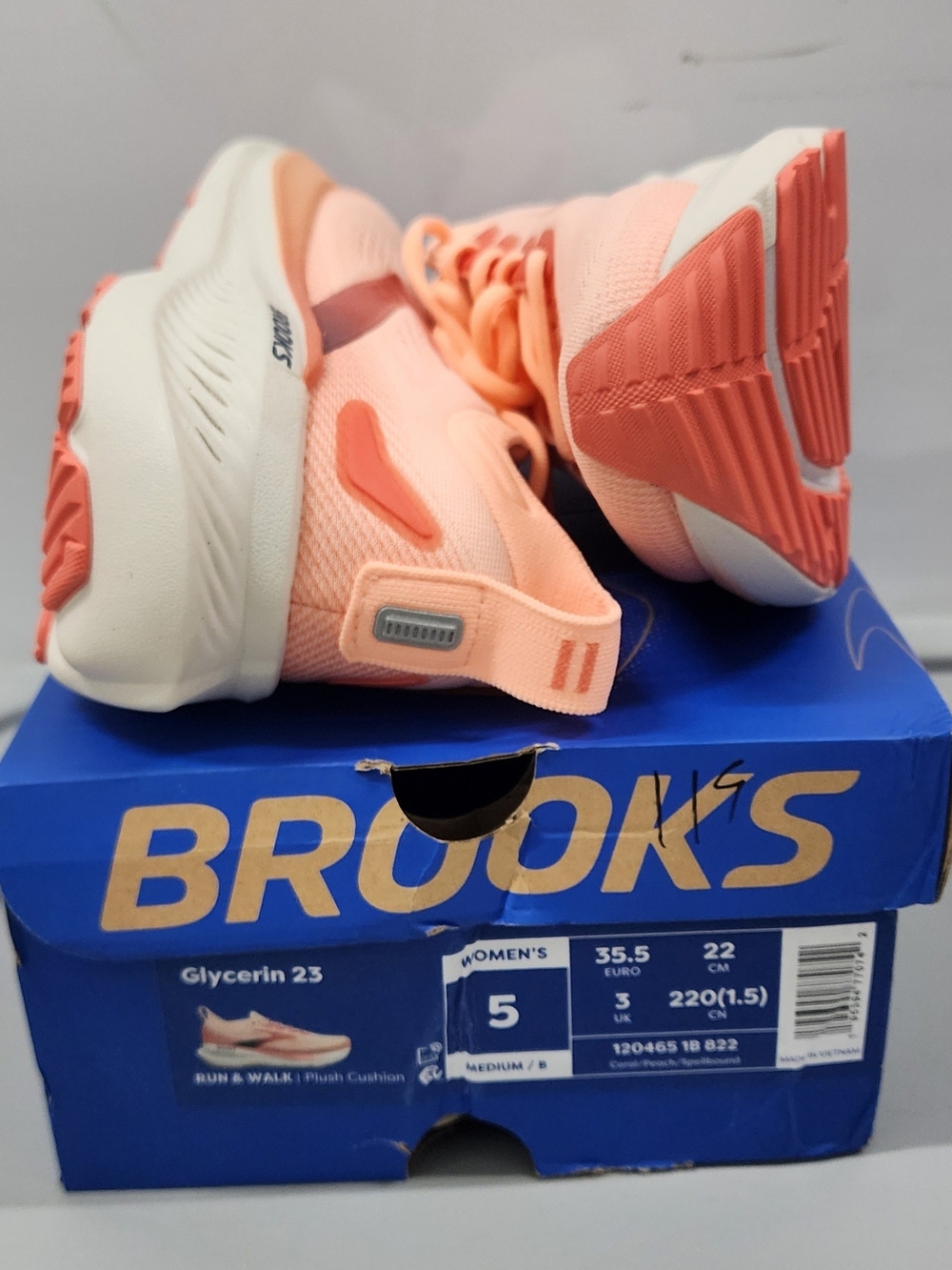 Brooks Women’s Glycerin 23 Running Shoe - Peach/Coral